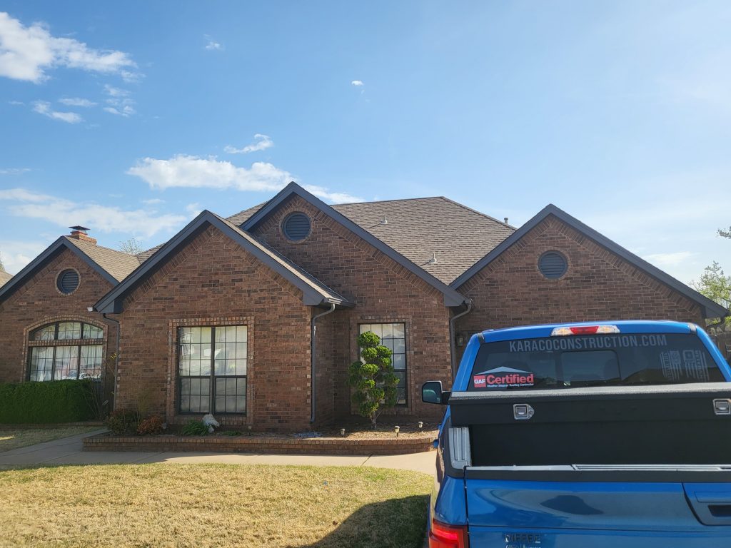 633ABE54-5631-414A-89A0-A380BCEBB8CE roofing contractor in oklahoma city, OK